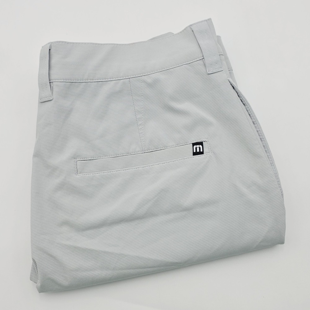 Travis Mathew Chino Golf Shorts Size 30 Carlsbad Performance Light Gray 1MQ077